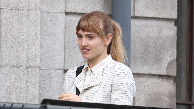 Teacher who claimed garda broke her arm settles case shortly before verdict