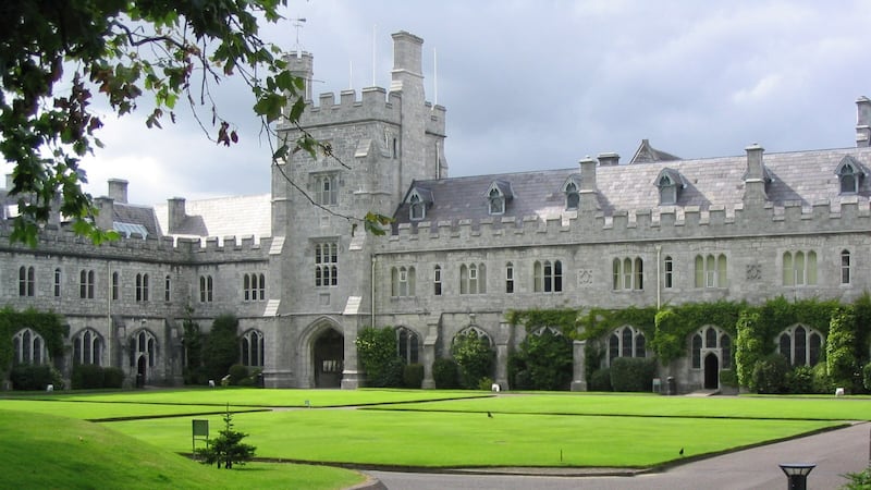 Returning to college? Here are the funding options that can help cover your MBA  